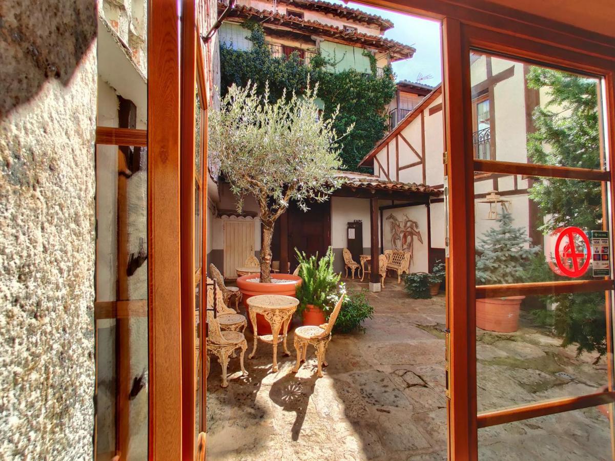 Posada Restaurante Casa De La Sal Candelario Exteriör bild