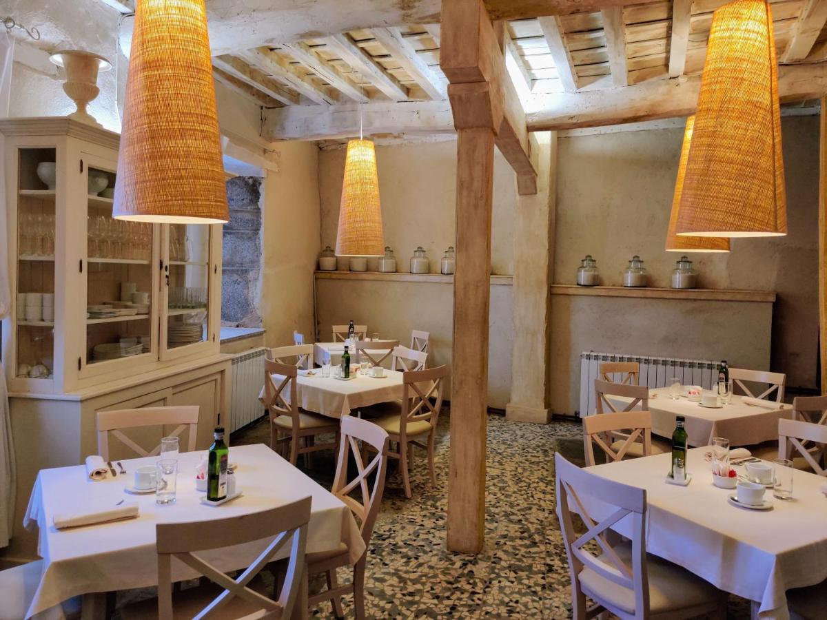 Posada Restaurante Casa De La Sal Candelario Exteriör bild