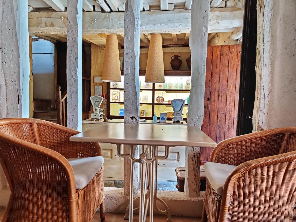 Posada Restaurante Casa De La Sal Candelario Exteriör bild