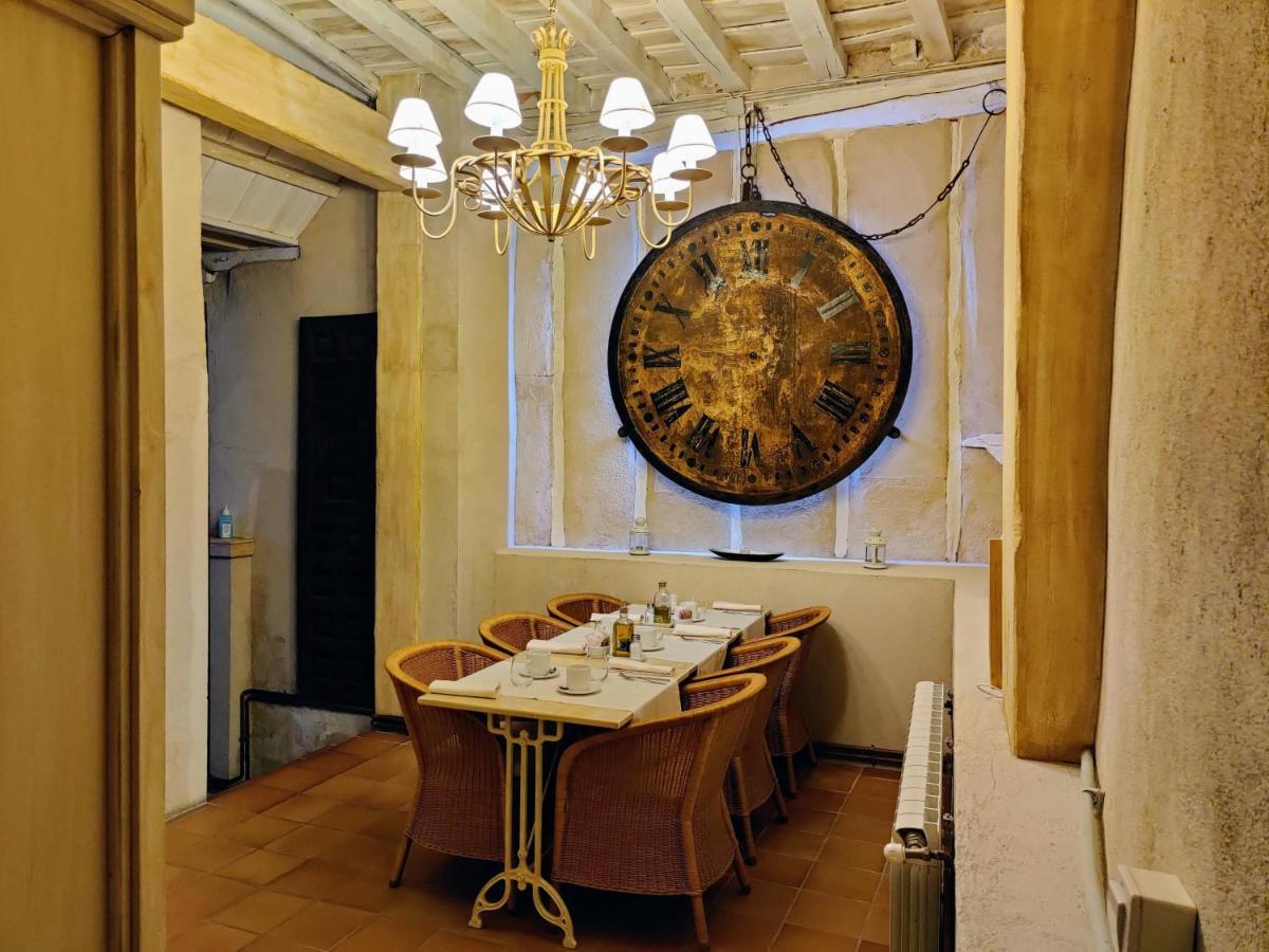 Posada Restaurante Casa De La Sal Candelario Exteriör bild