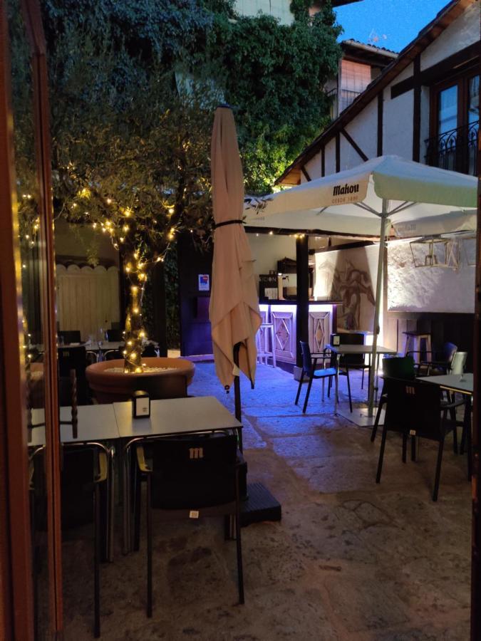Posada Restaurante Casa De La Sal Candelario Exteriör bild