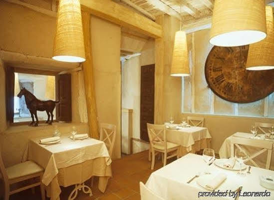 Posada Restaurante Casa De La Sal Candelario Exteriör bild